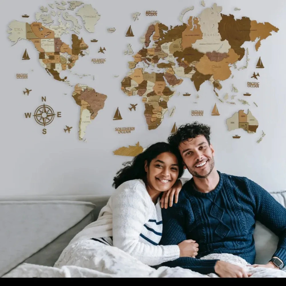 Friends' wooden travel map gift