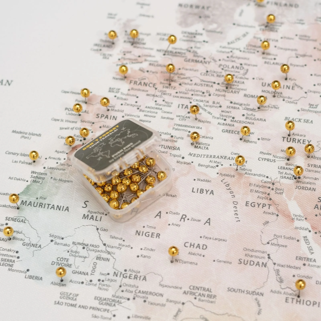 colorful-map-canvas_5.jpg.webp Canvas World Maps